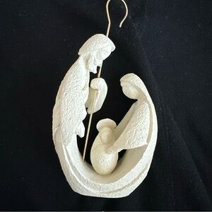 American Greetings Nativity ChristmasOrnament Baby Jesus Mary Joseph Boxed 2009